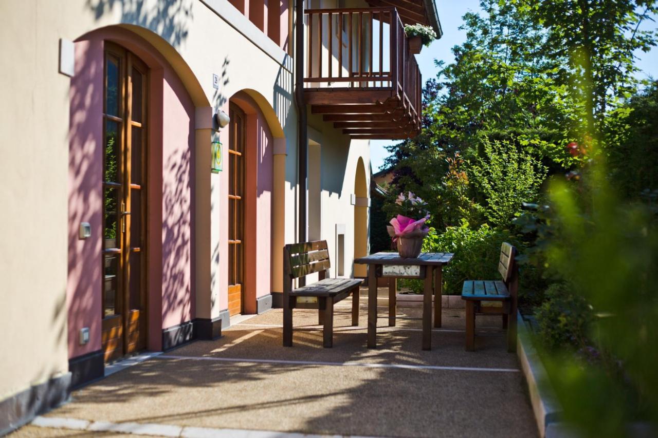 Hotel Martinelli Ronzo-Chienis Exteriér fotografie