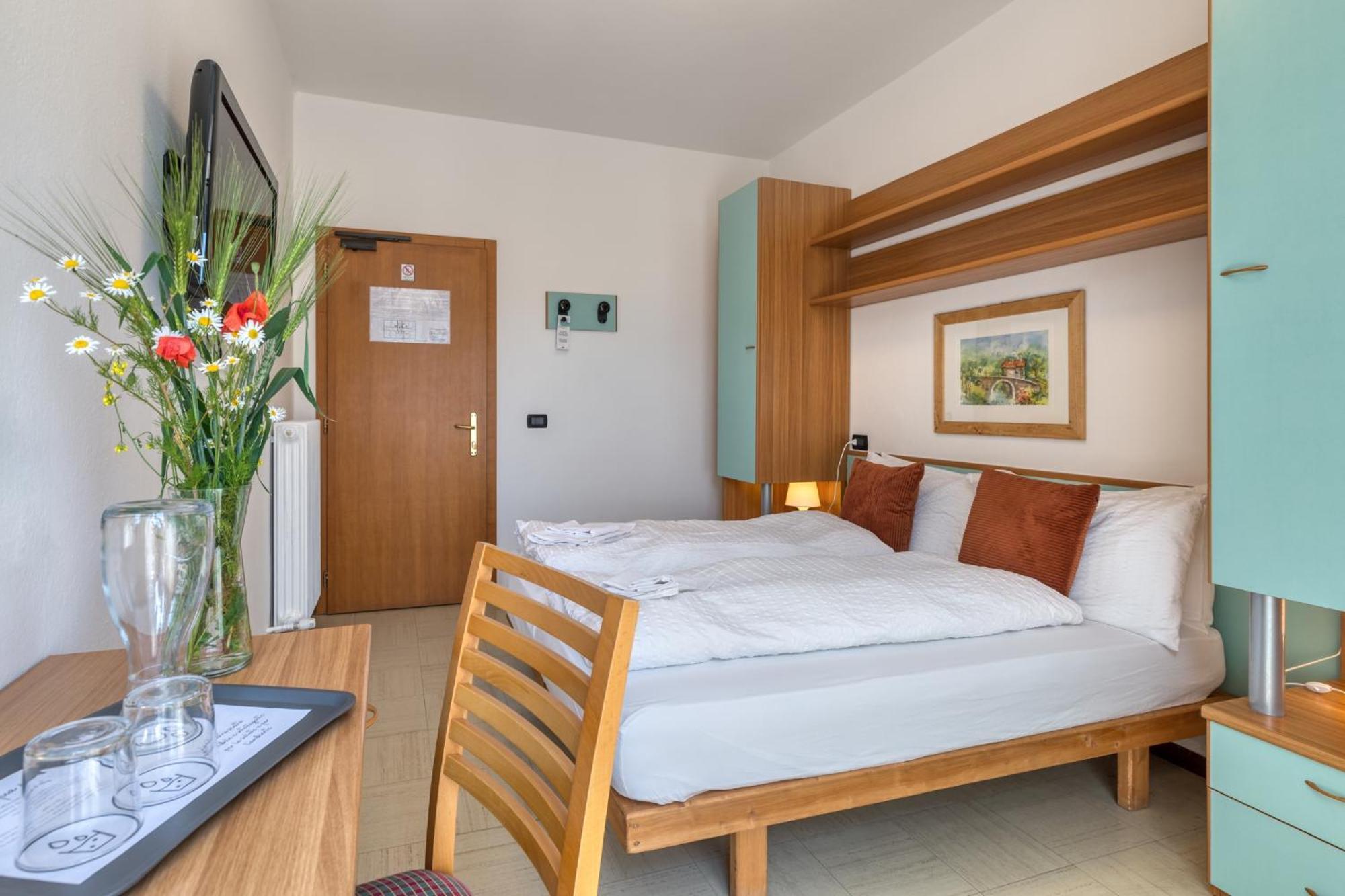 Hotel Martinelli Ronzo-Chienis Exteriér fotografie
