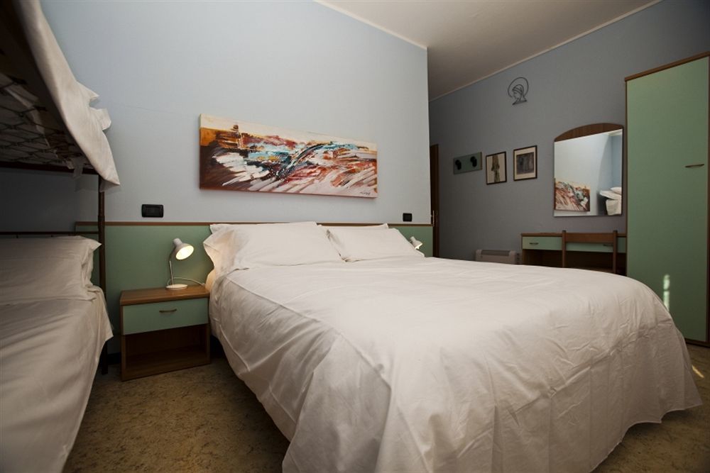 Hotel Martinelli Ronzo-Chienis Exteriér fotografie